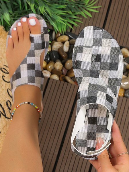 

Fashionable Geometric Pattern Colorblock Plaid Toe Ring Sandals, Gray, Sandals