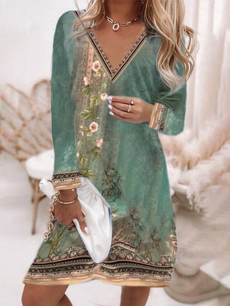 

Casual Floral V Neck Regular Fit Dress, Green, Dresses