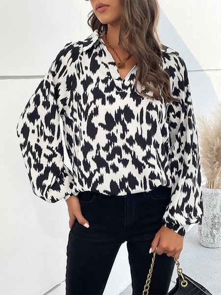 

Women's Contrasting Abstract Pattern V-Neck Sweatshirt Long Sleeve T-Shirt Casual Clothing, Black-white, Shirts & Blouses