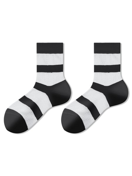 

1pair Breathable Color Block Striped Mid-calf Socks, Black-white, Socks
