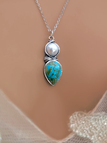 

Drop Shaped Turquoise Imitation Pearl Pendant Necklace, As picture, Necklaces