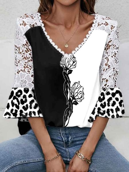 

V Neck Urban Abstract T-Shirt, As picture, T-Shirts