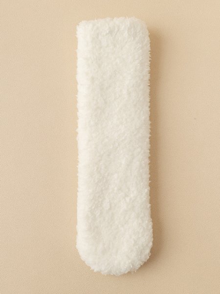 

1pair Women Minimalist Solid Warmth Fuzzy Socks, White, Socks