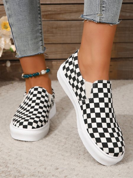 

Plaid Print Casual Slip On Canvas Shoes, Black, Sneakers