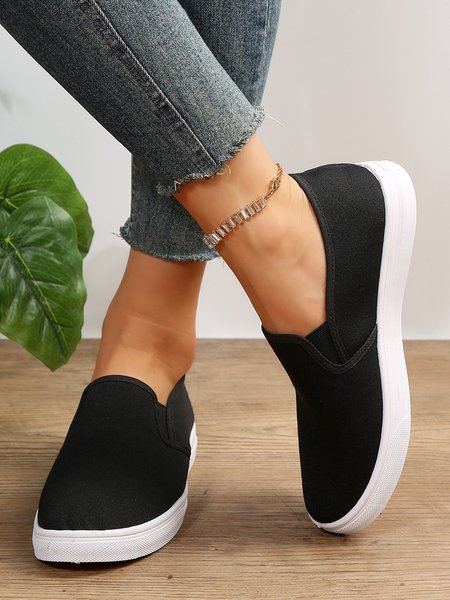 

Women Minimalist Slip On Canvas Shoes, Black, Sneakers
