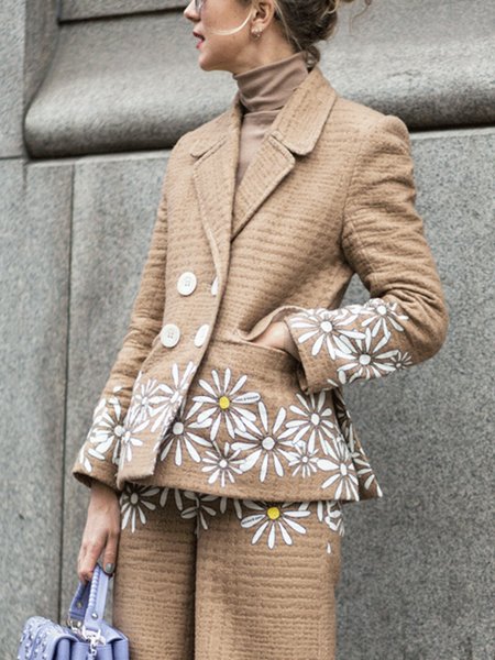 

Lapel Collar Regular Fit Urban Floral Print Buttoned Jacket, Khaki, Jackets