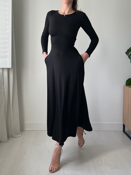 

Crew Neck Elegant Regular Fit Plain Dress, Black, Maxi Dresses