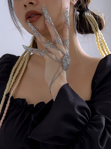 

Halloween Gothic Style Tapered Tassel Nail Bracelet, Silver, Bracelets