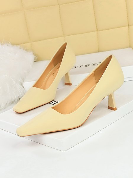 

Elegant Solid Color Satin Shaped Heel Pumps, Beige, Heels