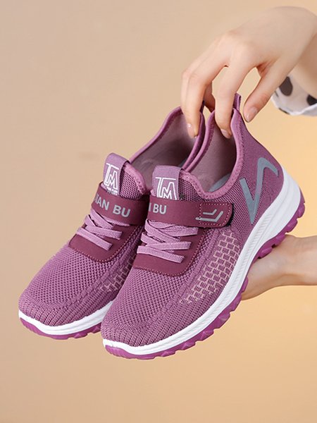 

Women Comfy Mesh Fabric Warm Plush Lined Slip On Sneakers, Purple, Sneakers