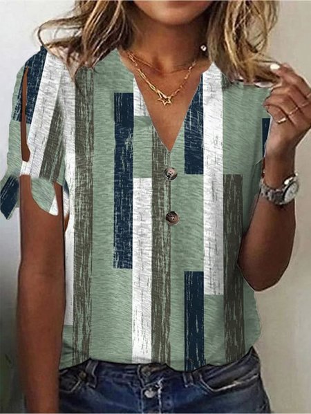 

Plus Size Notched Loose Abstract Graphic Casual T-Shirt, Green, T-Shirts