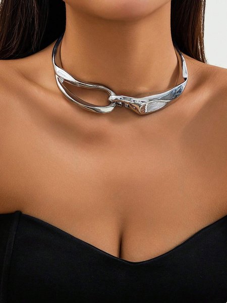 

Exaggerated Hollow-out Metallic Collar Necklace, Silver, Necklaces