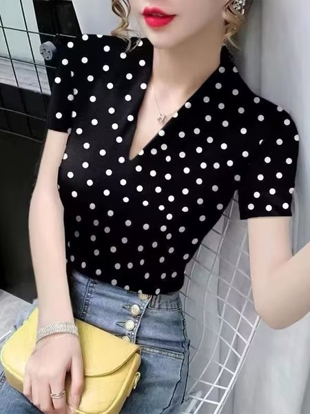 

V Neck Polka Dots Regular Fit Elegant T-Shirt, Black, Tees
