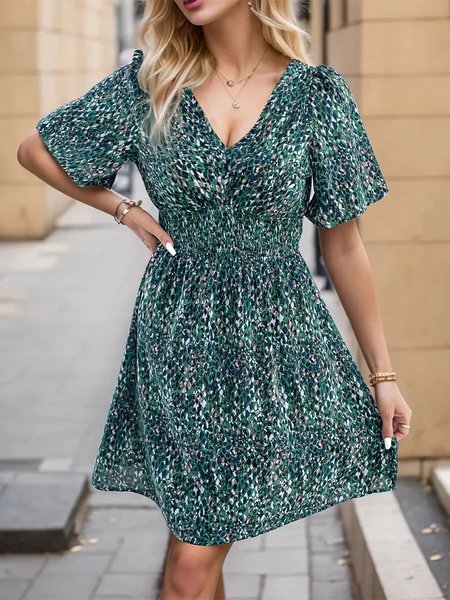 

V Neck Casual Abstract Loose Dress, Green, Dresses