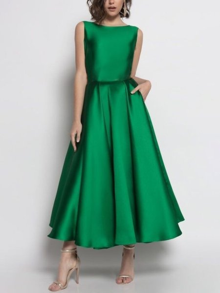 

Elegant Plain Regular Fit Crew Neck Dress, Green, Maxi Dresses