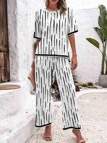 

Women Striped Short Sleeve Comfy Casual Top With Pants Two-Piece Set, Black-white, Sets