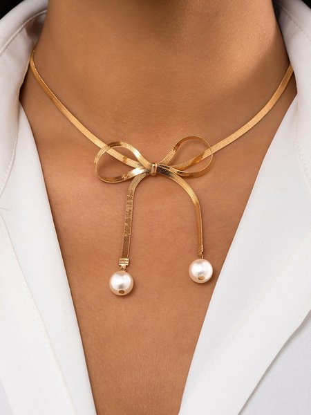 

Elegant Imitation Pearl Bowknot Pendant Necklace, Golden, Necklaces