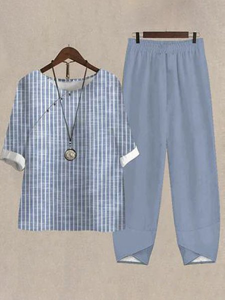 

Women Striped Crew Neck Half Sleeve Comfy Casual Top With Pants Two-Piece Set, Blue, Sets