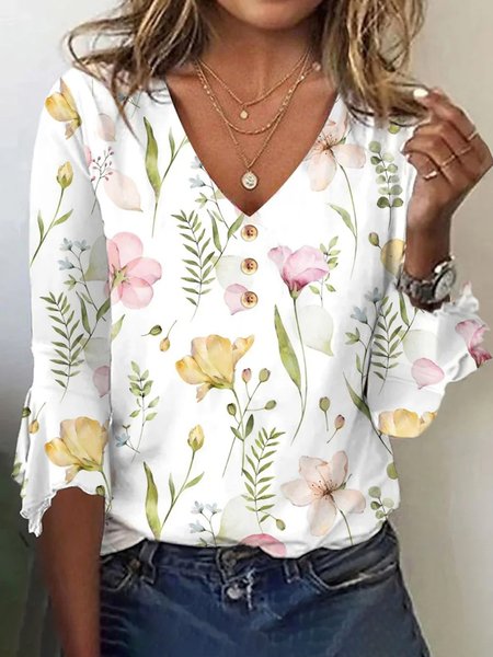 

Casual Floral V Neck Three Quarter Sleeve T-shirt, White, Blouses