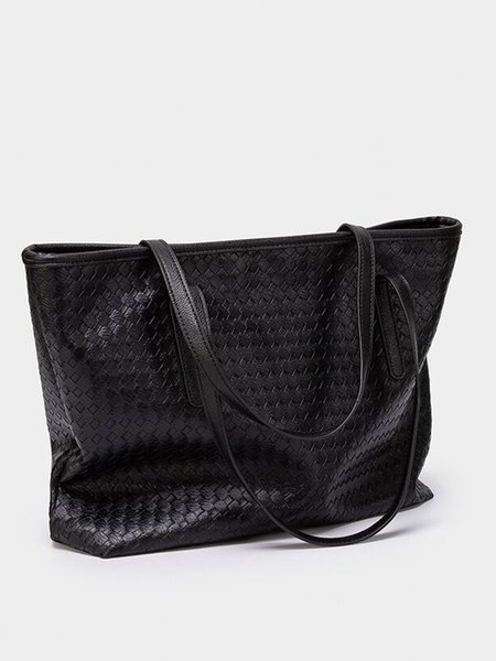 

Minimalist Large Capacity Black Imitation Woven Embossed Tote Bag, Bags
