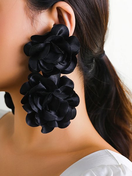 

1pairs Elegant Flower Dangle Earrings, Black, Earrings