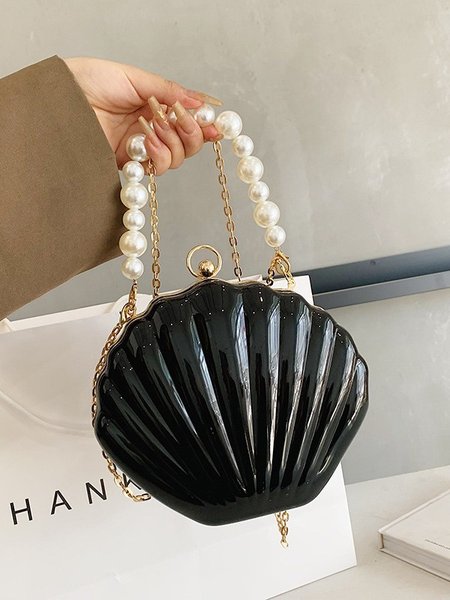 

Elegant Acrylic Seashell Clutch Bag with Imitation Pearl Beaded Handle, Black, Bags