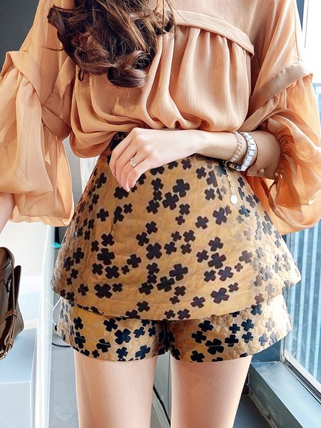 

Regular Fit Elegant Floral Jacquard Shorts, As picture, Shorts