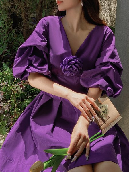 

Elegant V Neck Plain Half Sleeve Dress With Brooch, Purple, Mini Dresses