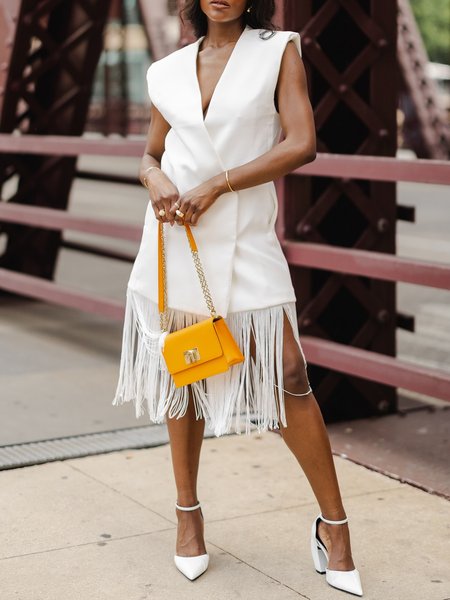 

Regular Fit Urban V Neck Tassel Dress, White, Midi Dresses