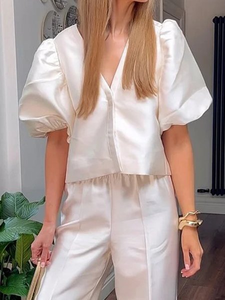 

Plain Regular Fit V Neck Urban Short Sleeve Blouse, Off white, Blouses and Shirts