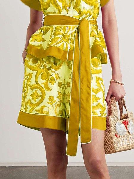 

Regular Fit Pocket Stitching Floral Urban Shorts, Yellow, Shorts