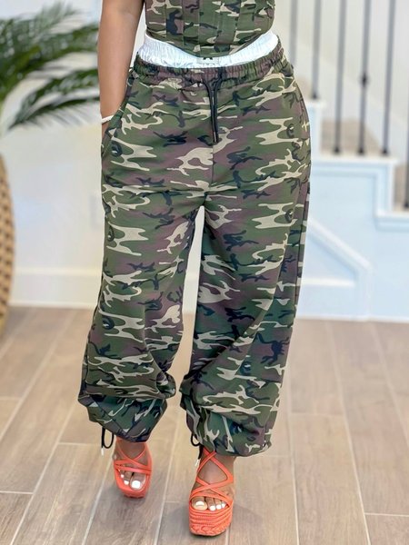 

Casual Pocket Stitching Camo Loose Pants, Army green, Pants