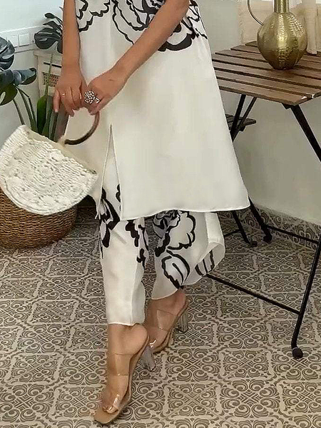 

Loose Floral Urban Pocket Stitching Pants Straight pants, Off white, Pants