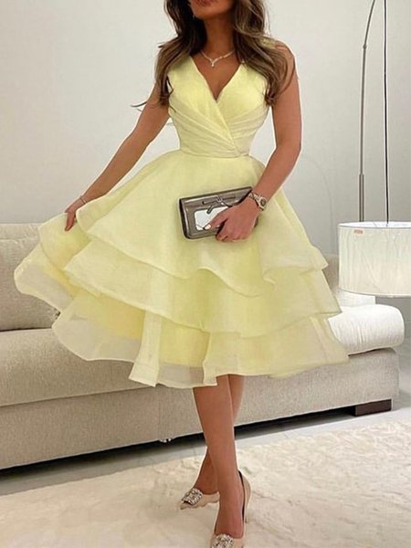

Elegant Cross Neck Regular Fit Sleeveless Dress, Yellow, Midi Dresses