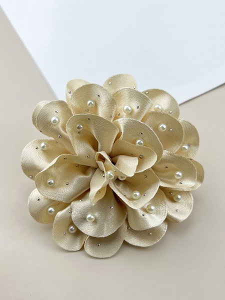 

Elegant Faux Pearl Multi-Layer Camellia Fabric Brooch Fashion Clothing Jewelry, Khaki, Jewelry