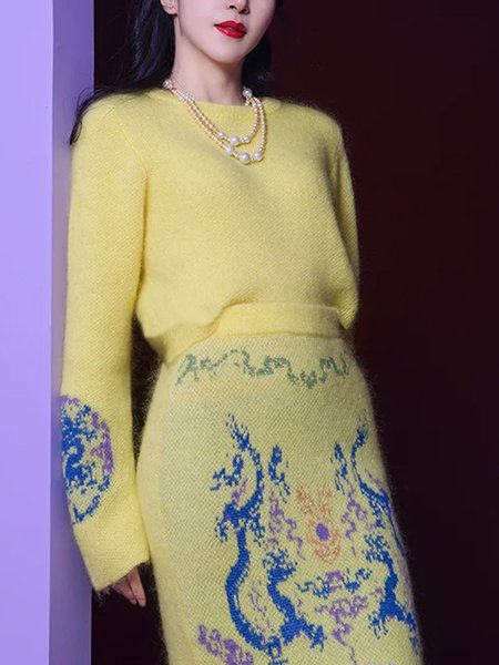 

Random Print Long Sleeve Elegant Crew Neck Sweater, Yellow, Pullovers