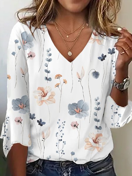 

Casual Floral V Neck Three Quarter Sleeve T-shirt, White, T-shirts