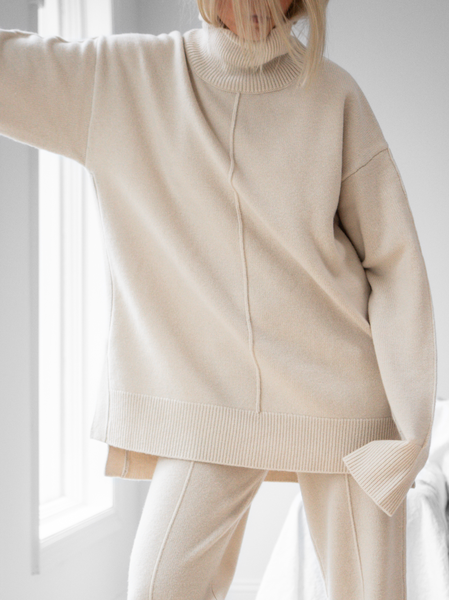 

Plain Turtleneck Casual Loose Regular Sleeve Sweater, Apricot, Pullovers