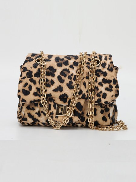 

Urban Shoulder Bag, Leopard, Bags