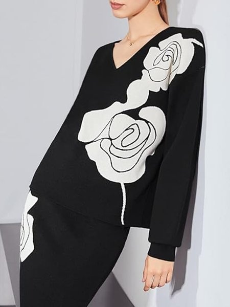 

Daily V Neck Elegant Loose Floral Sweater, Black, Pullovers