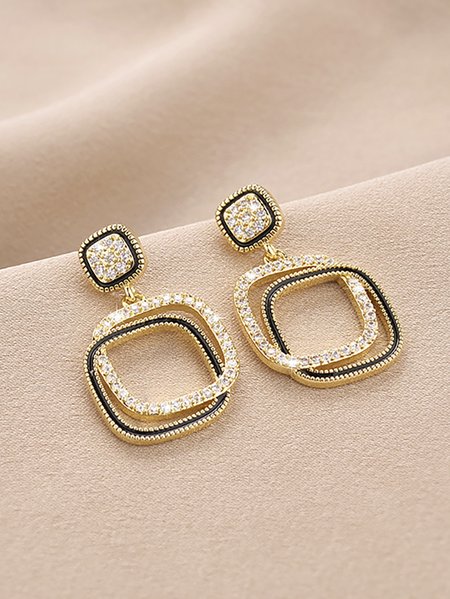 

Simple Pearl Earrings, Black, Earrings