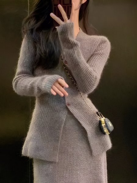 

Buckle V Neck Elegant Plain Regular Fit Cardigan, Gray-brown, Cardigans