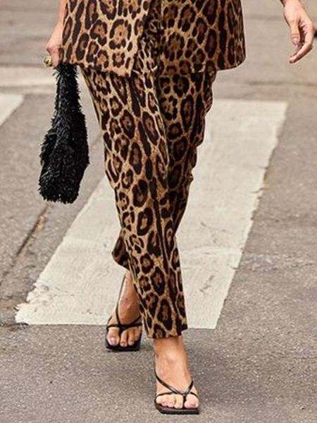 

Plus Size Pocket Stitching Urban Leopard Regular Fit Fashion Pants, Brown, Plus Pants