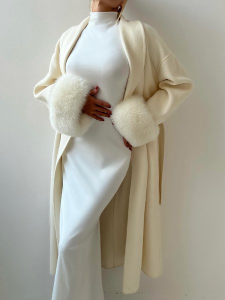 

Regular Sleeve Elegant Plain Coat With Belt, Off white, Coats