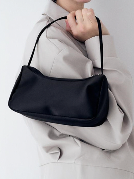 

Satin Urban Clutch Bag, Black, Bags