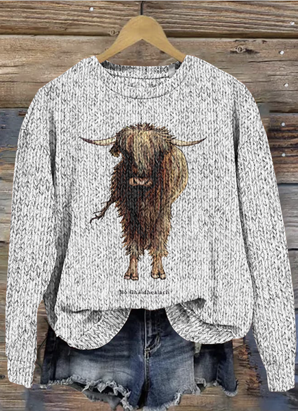 

Scottish Highland Bull Round Neck Sweater, White, Sweaters