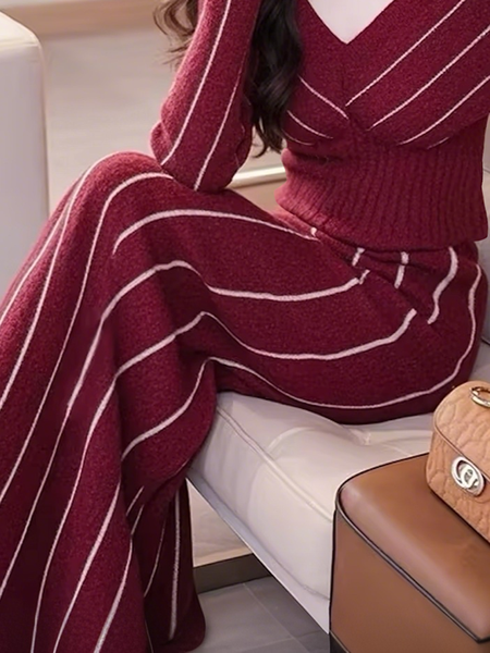 

Medium Elasticity Striped Regular Fit Elegant Maxi Sweater Skirt, As picture, Skirts