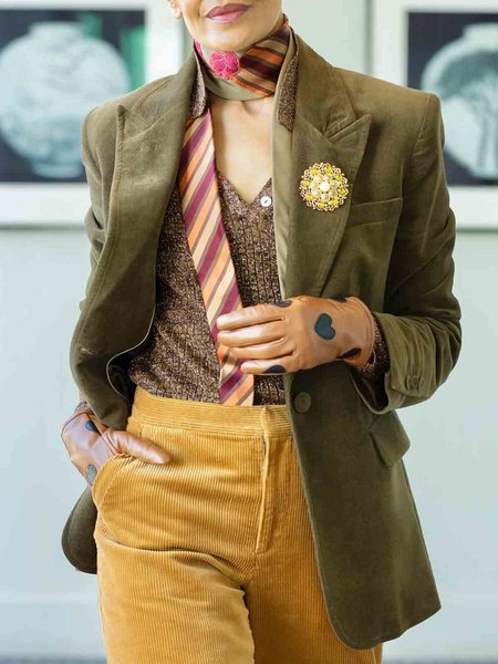 

Plain Lapel Collar Urban Blazer With Brooch, As picture, Blazers