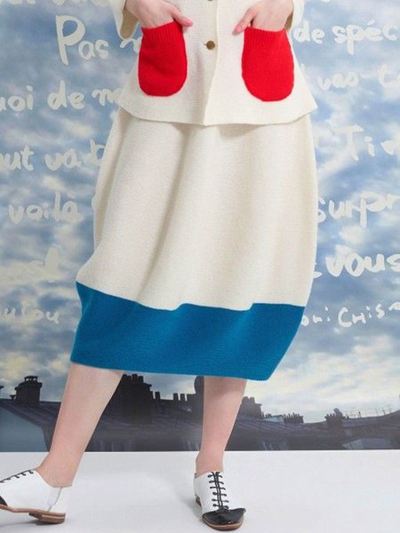 

O-Line Loose Casual Color Block Sweater Skirt, Beige, Skirts