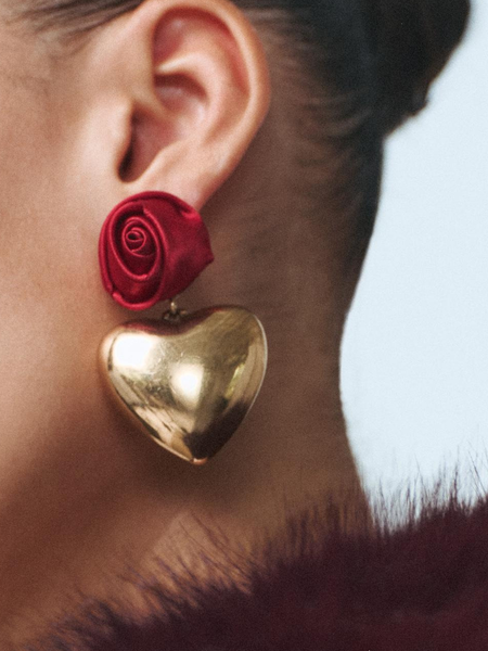 

Metal Heart/Cordate Dangle, Red, Earrings
